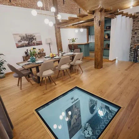 Elia House