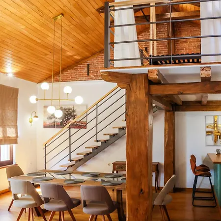 Дом отдыха Elia House *