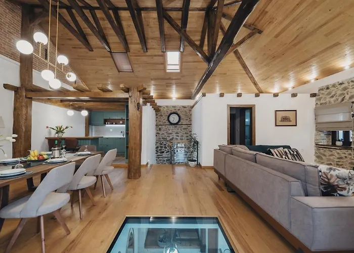 Holiday home Elia House *